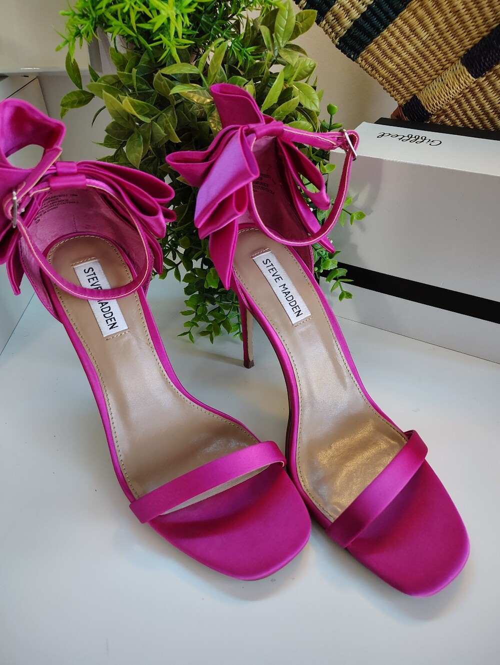 Steve Madden Fuchsia Satin Bow Ankle Strap Stiletto Heels Size 10M
